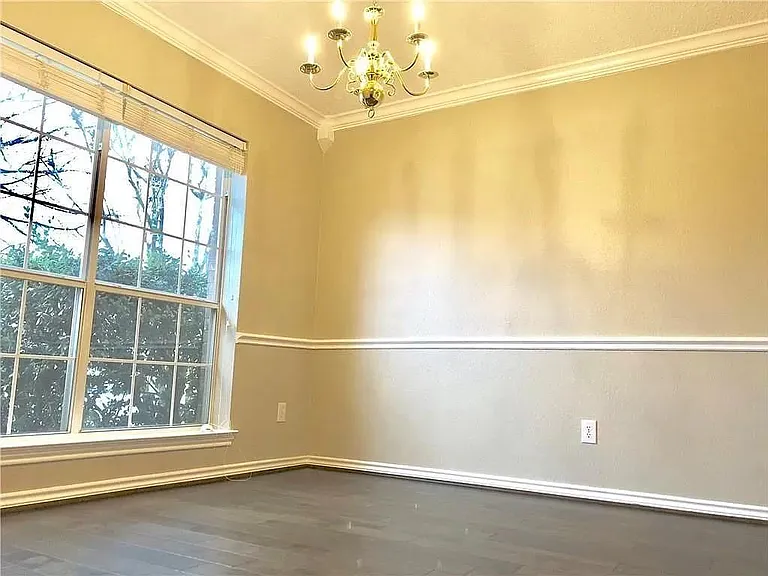 8000 Anchor St — Photo 12