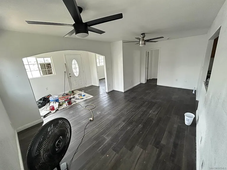 44660 Holtville Ave — Photo 11