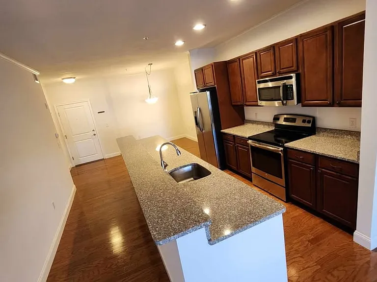 855 Main St #105 — Photo 1