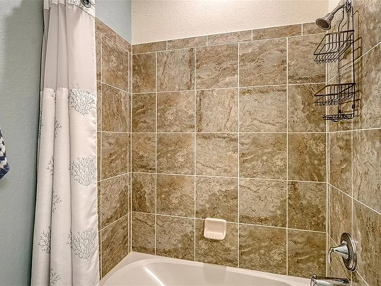 17510 Gawthrop Dr #308 — Photo 27