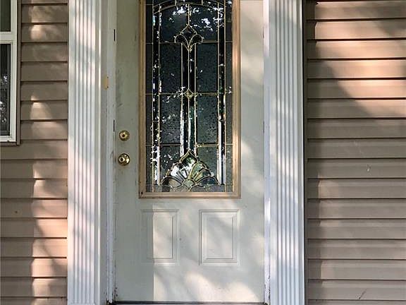 4th image of 12088 Broadway St