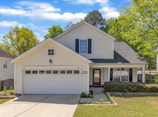 613 Holly Thorn Trce, Holly Springs, NC 27540