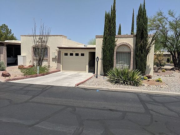 Enclosed Garage - 1 Car