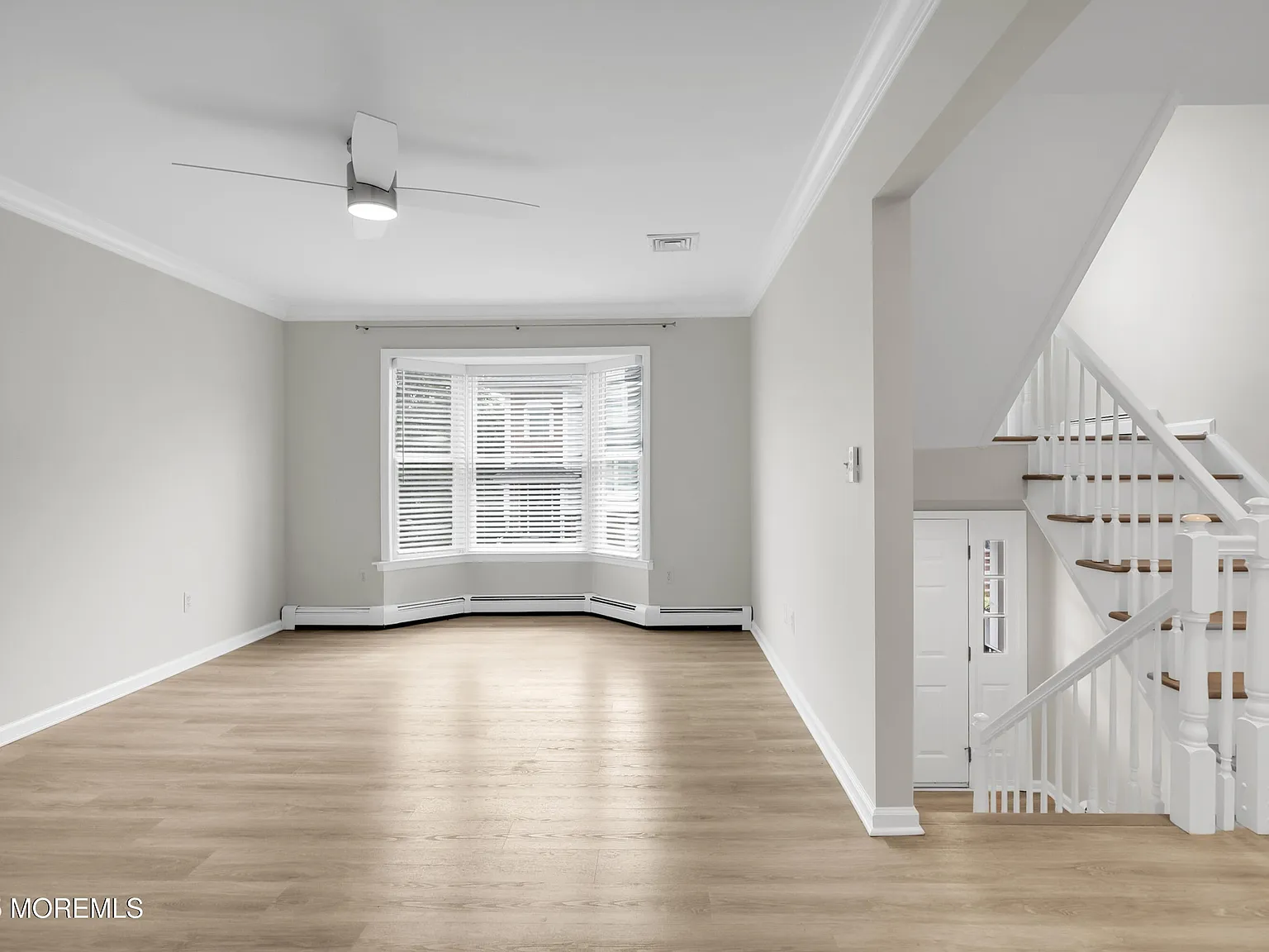 3 bed, 2.5 bath, 1560 sqft, $5,200 — Photo 4