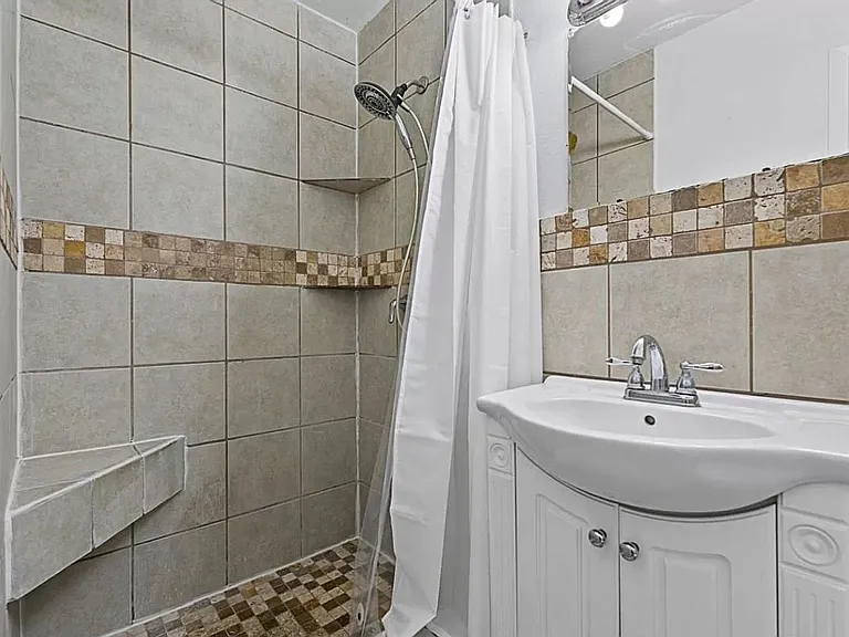 5720 Wharton Dr — Photo 29