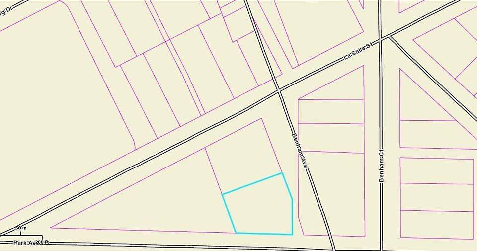 2nd image of 2030 Benham Ave