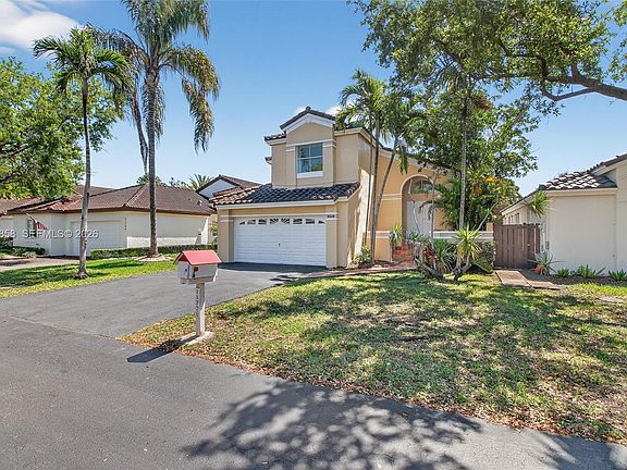 5th image of 11776 SW 90th Ter