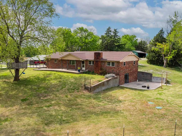 29750 93rd Ln, Arkansas City, KS 67005