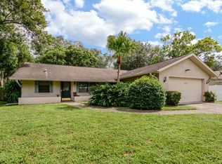 3091 Hillside Ln, Safety Harbor, FL 34695