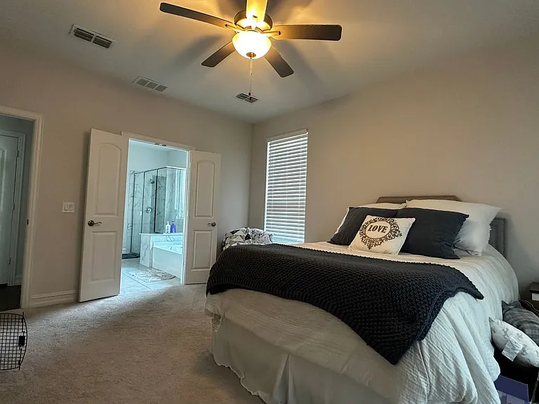2616 Melrose Dr — Photo 26