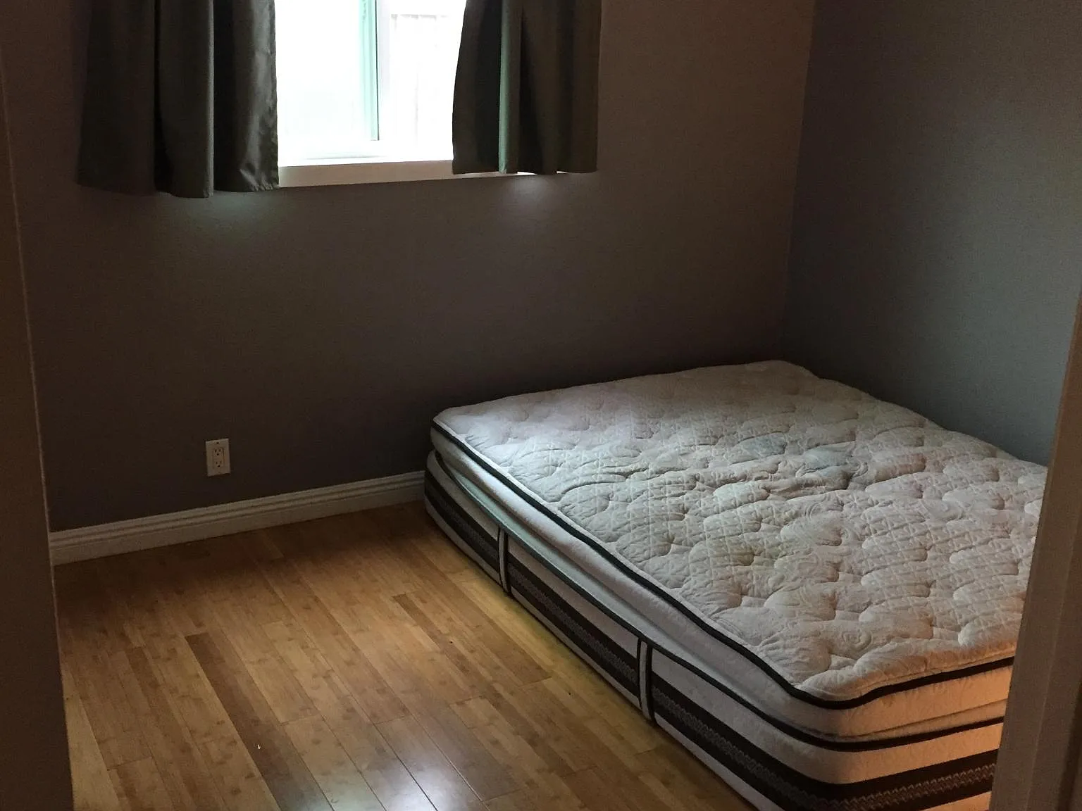 1427 Glena Ct — Photo 4