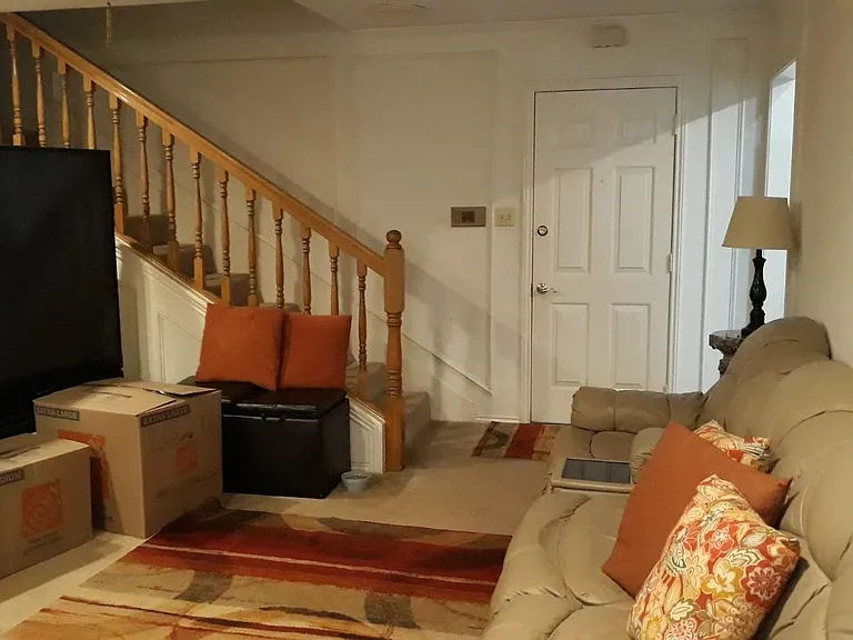 1807 Evergreen Ct — Photo 5
