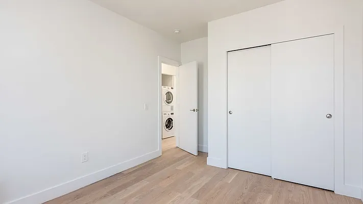 Rented by Nooklyn NYC LLC | media 3