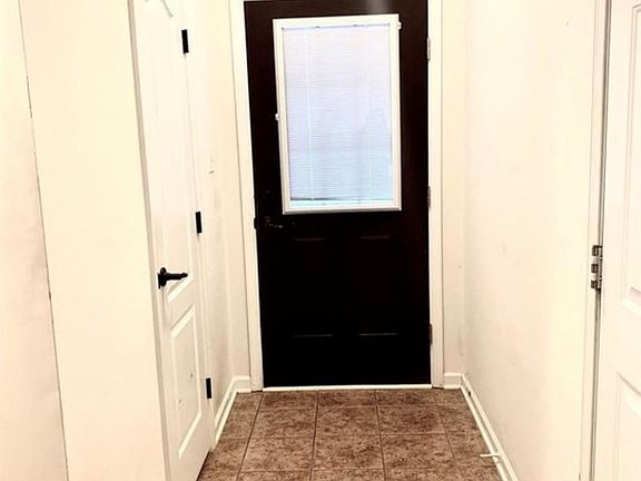 2nd image of 81 Catherine Ct