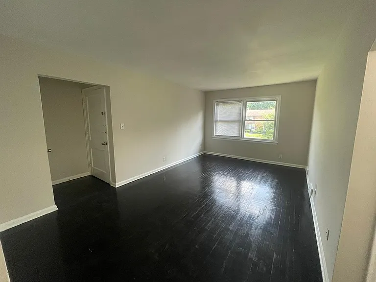 Detroit Luxury Living Apartments — Photo 18