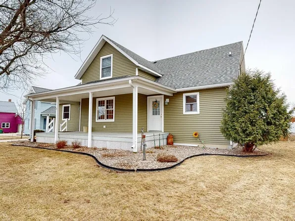 104 Fillmore St E, Wykoff, MN 55990