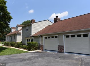 2929 Chestnut Hill Dr, Ellicott City, MD 21043