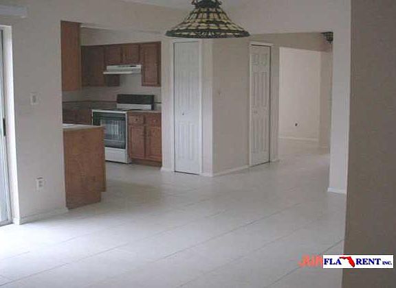 3rd image of 7829 Hyacinth Dr #7829