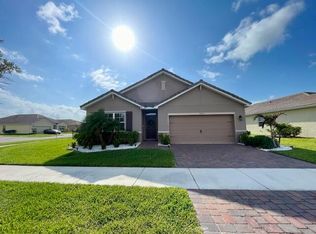 10574 SW Cambria Ln, Port Saint Lucie, FL 34987