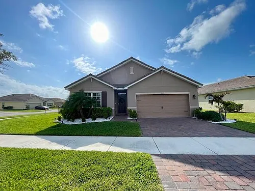 10574 SW Cambria Ln Photo 1