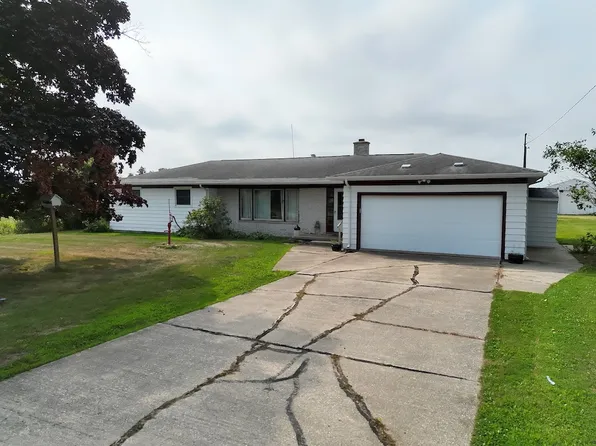 2095 Brettrager Dr, Saginaw, MI 48601