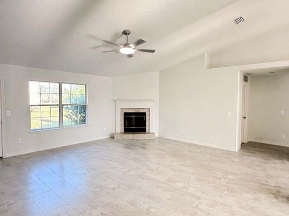 4th image of 31 Russkin Ln