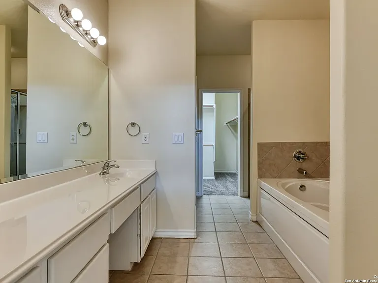 22209 Sausalito Ct #PRIMARY — Photo 18