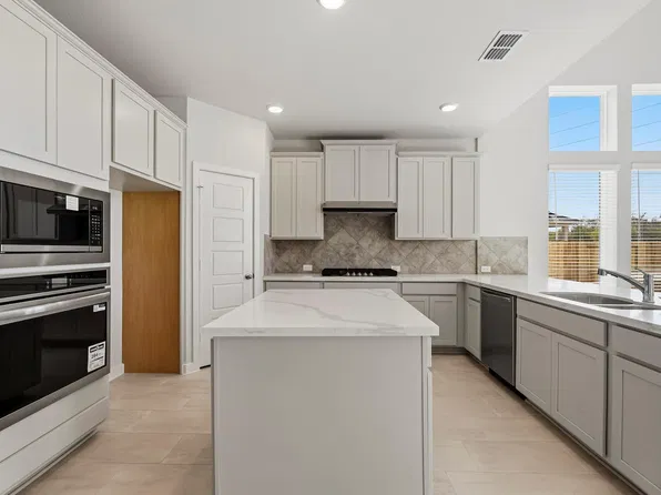 11002 Valley Fort Dr, Missouri City, TX 77459
