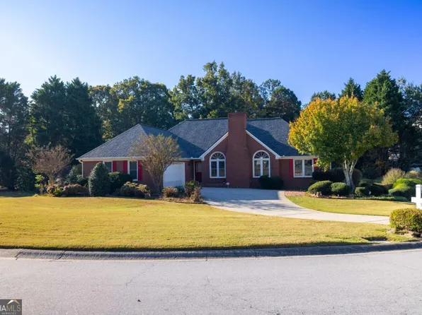 2955 Windsong Park Ln, Dacula, GA 30019