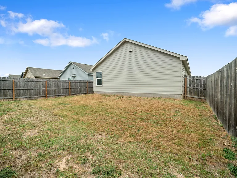 5875 Coahulia Rdg — Photo 14