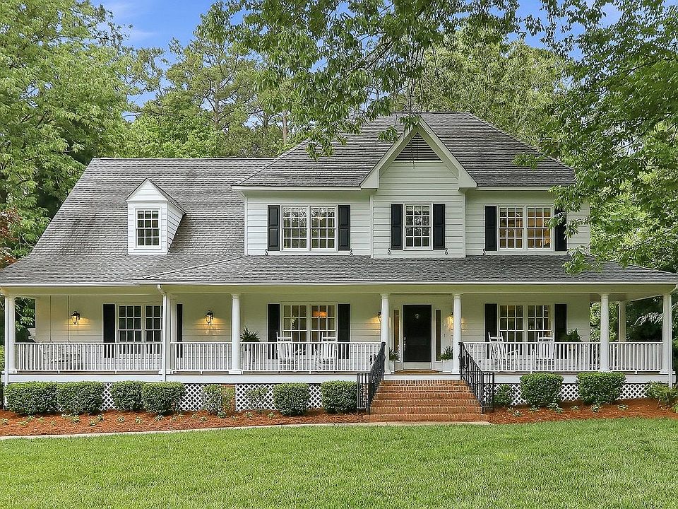1st image of 204 Lochview Dr
