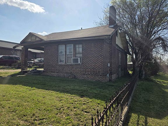4th image of 599 Lester St