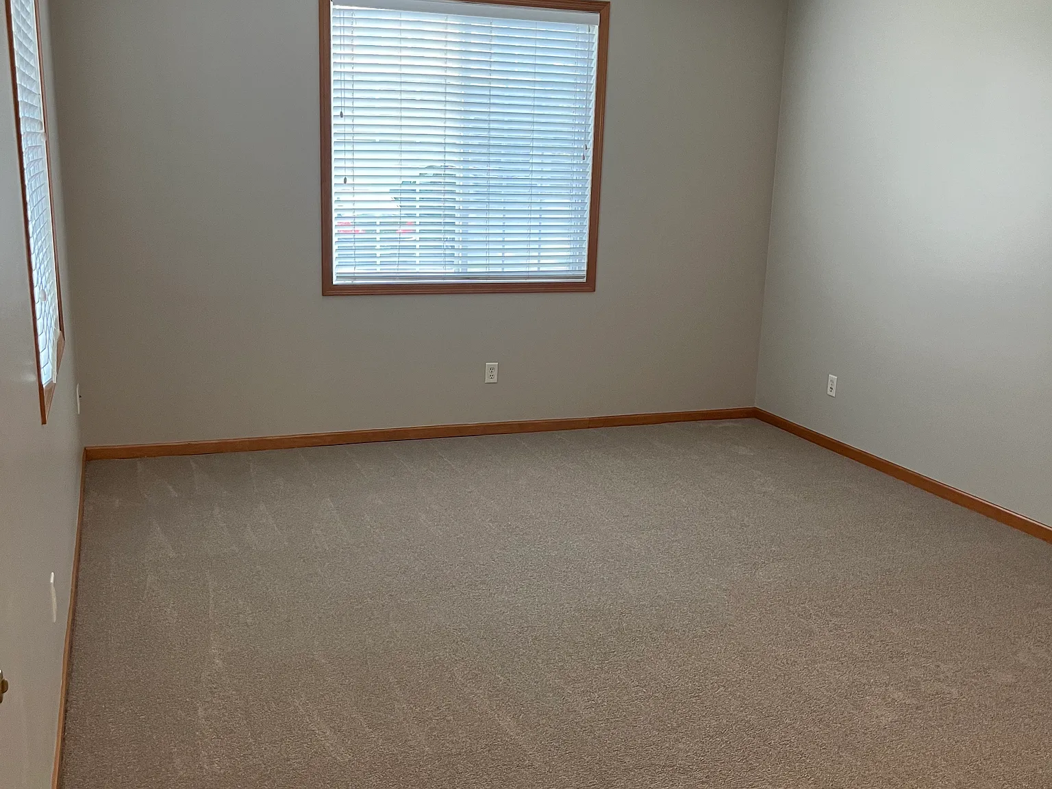 3 bed, 1524 sqft, $2,300 — Photo 2