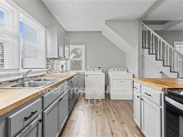 447 N Lawndale Ave, Kansas City, MO 64123