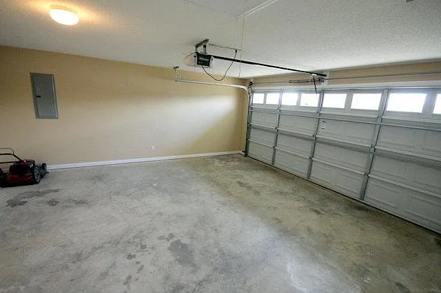 3 bed, 1346 sqft, $1,800 — Photo 4