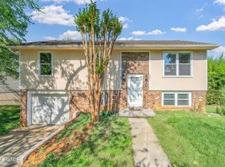 1321 Scotsbury Cir, Knoxville, TN 37919