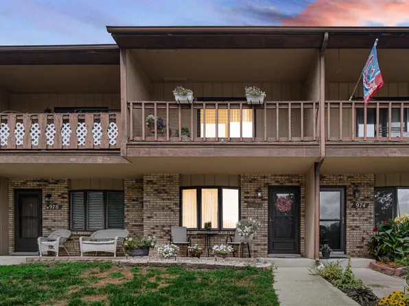 976 Jordan Cir, Schererville, IN 46375