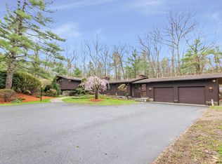 148 Stoney Gate, Carlisle, MA 01741