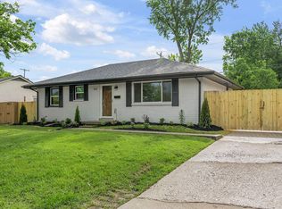 564 Plainview Rd, Lexington, KY 40517