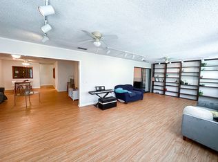 2734 SW 14th Dr, Gainesville, FL 32608