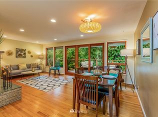 3213 SW 114th St, Seattle, WA 98146