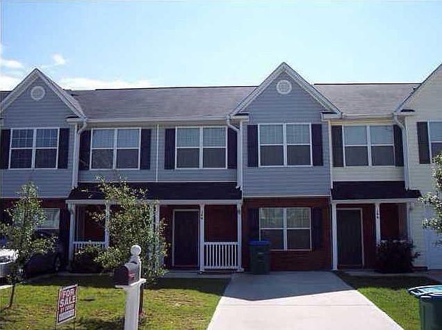 1st image of 144 Swaying Pine Ct