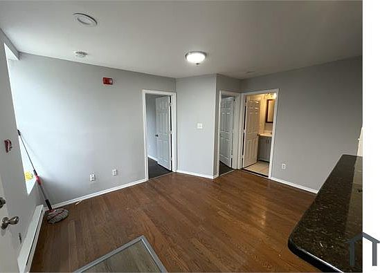 5th image of 168 E Herman St Floor 2