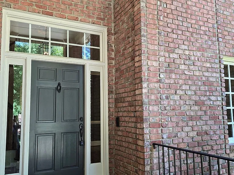 102 Eyemouth Ct — Photo 2