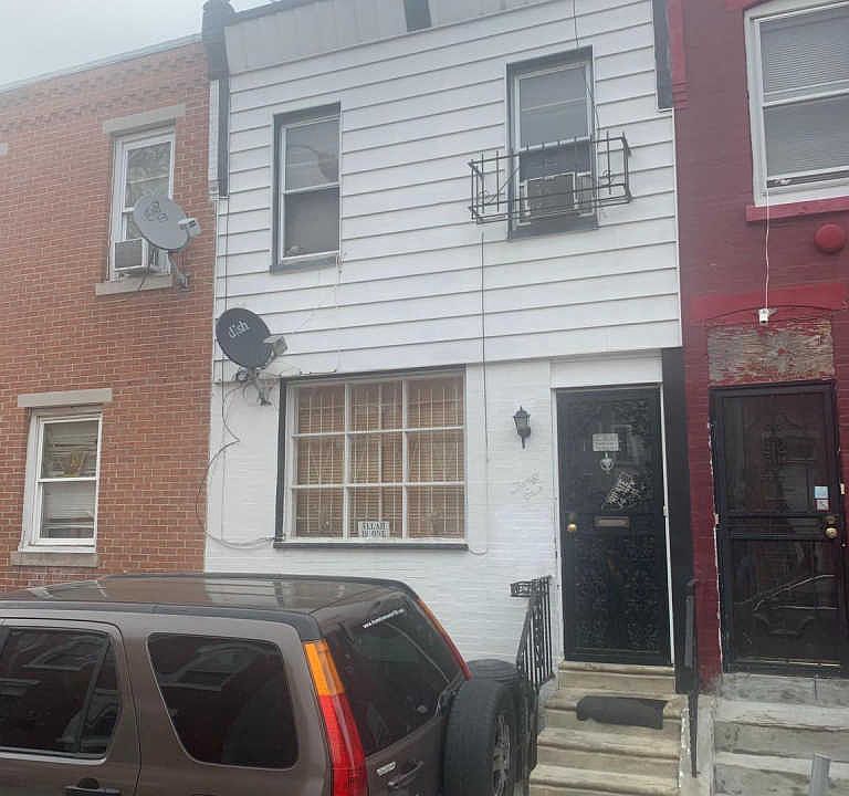 2nd image of 2421 N Corlies St