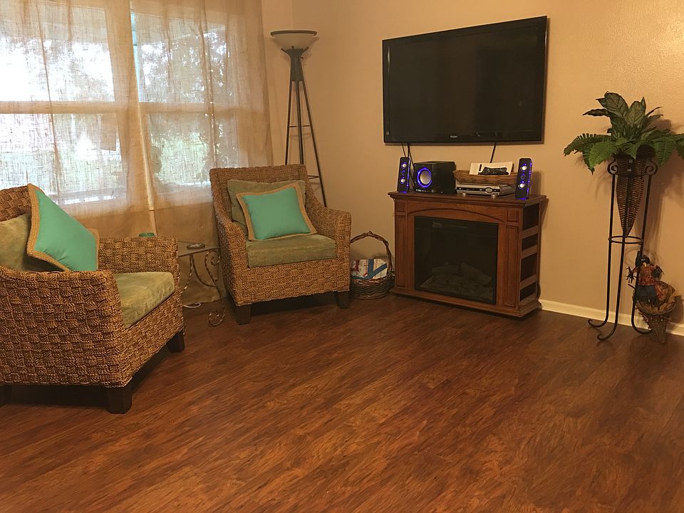 1st image of 4205 Jupiter Ave