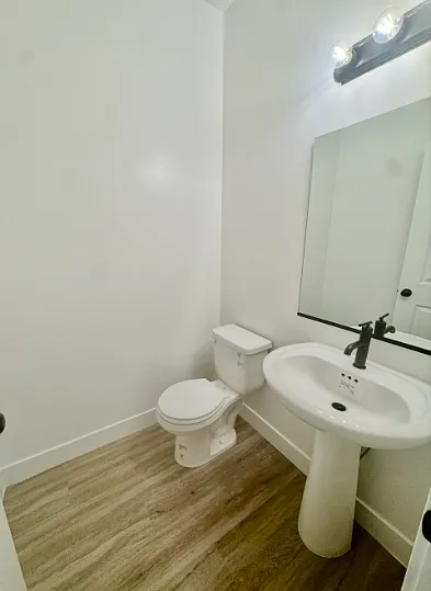 5715 S Weehawken Ln — Photo 6
