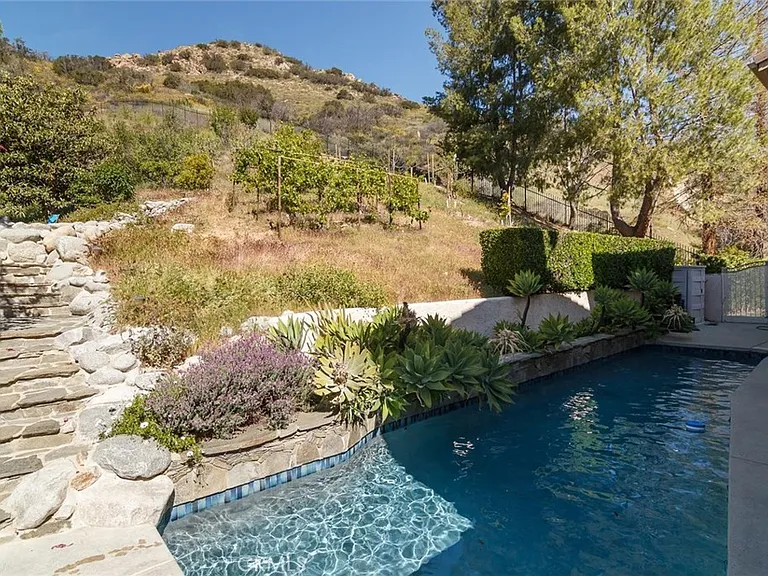 7019 Woodstone Pl — Photo 24