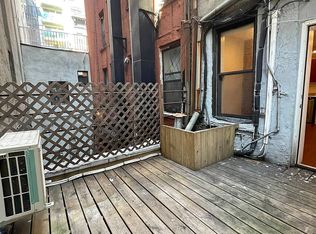 21 Essex St #2A, New York, NY 10002