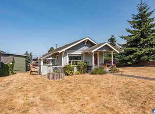 307 E 9th St, Port Angeles, WA